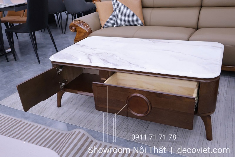 Bàn sofa gỗ mặt đá vân mây 420S đang trưng bày tại showroom DecoViet