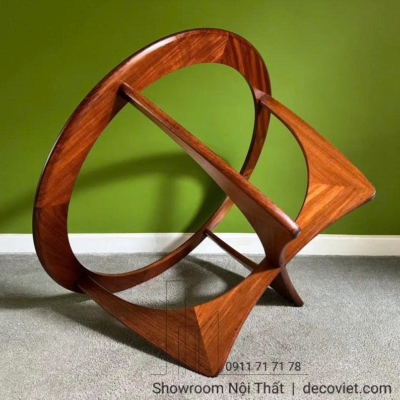 Bàn sofa kính tròn chân gỗ uốn cong ấn tượng