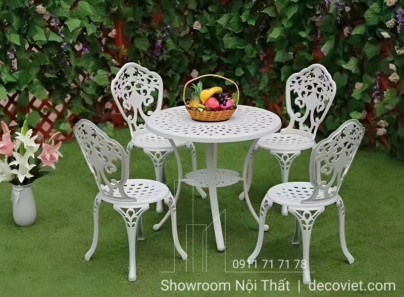 bộ bàn ghế 4 người ngồi nhỏ gọn thiết kế tân cổ điển