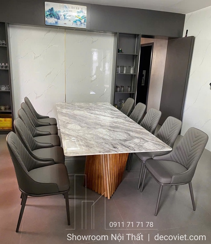 Bộ bàn ăn mặt đá 2605S phù hợp phòng ăn rộng rãi