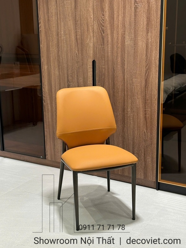 Ghế ăn bọc da màu cam đất thiết kế cong lưng êm ái, hiện đại