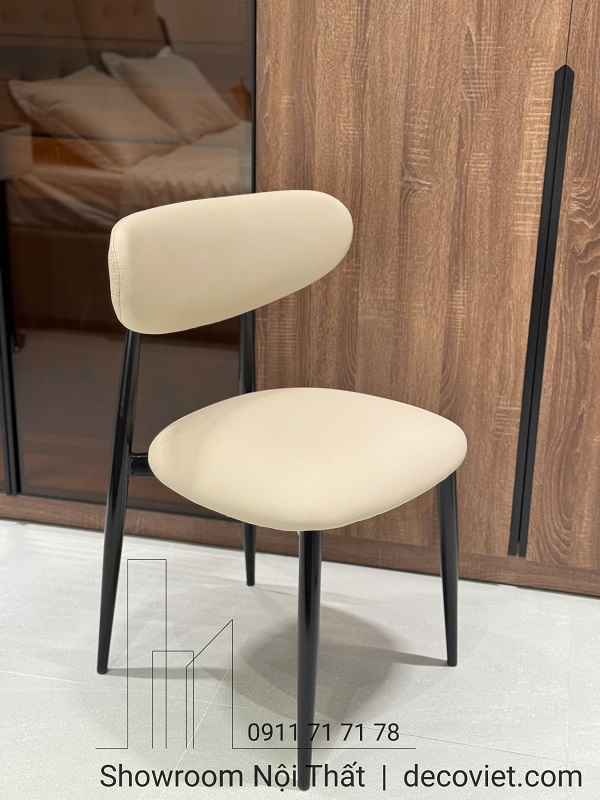 ghế ăn bọc da chân sắt