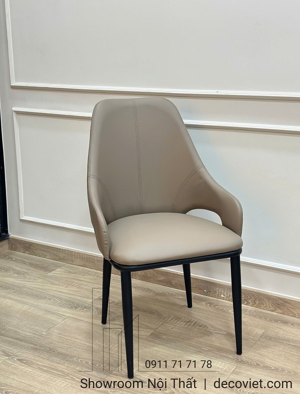 ghế ăn chân sắt thiết kế nhỏ gọn, tinh tế