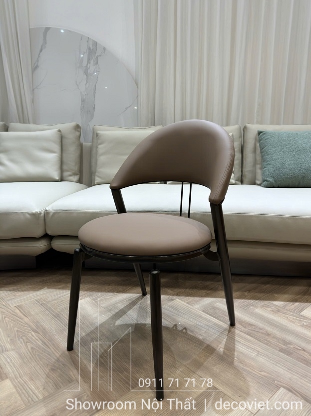 Ghế ăn bọc da đẹp 381S mang lại cảm giác ngồi chắc chắn, thoải mái