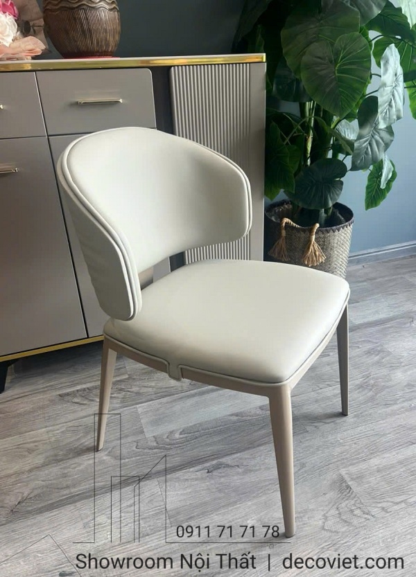 ghế ăn cao cấp bọc da