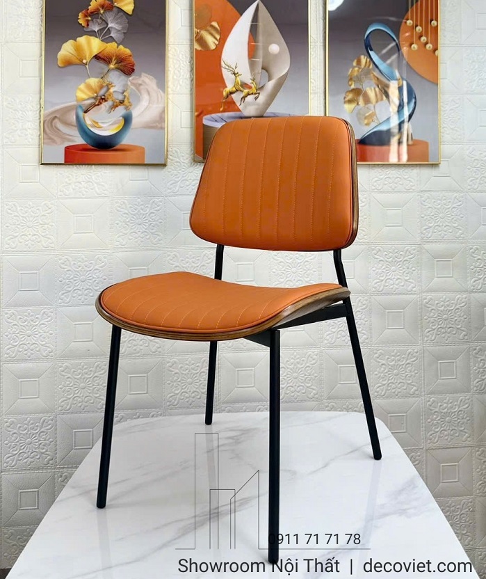 Ghế ăn lưng tựa êm ái 550S phù hợp bàn ăn gia đình
