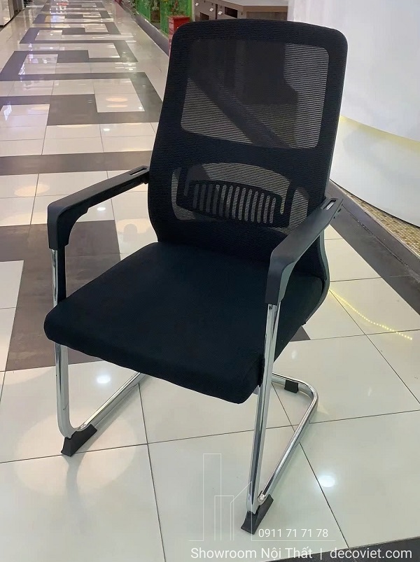 ghế làmv iệc chân quỳ thiết kế hợp xu hướng mới