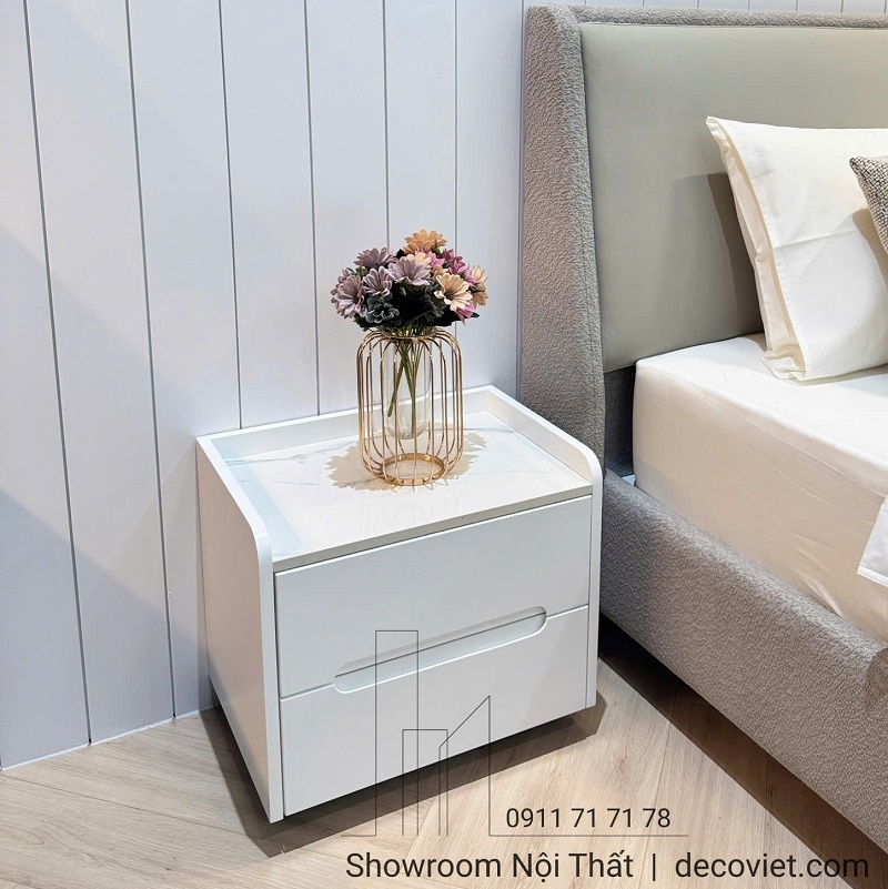 Tab đầu giường màu trung tính, phù hợp nhiều kiểu giường