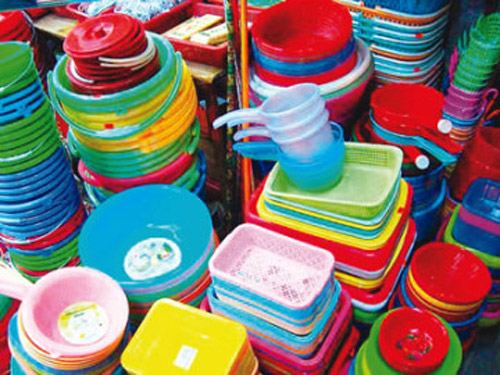 cuoc-canh-tranh-khoc-liet-cua-nganh-san-xuat-nhua-o-viet-nam