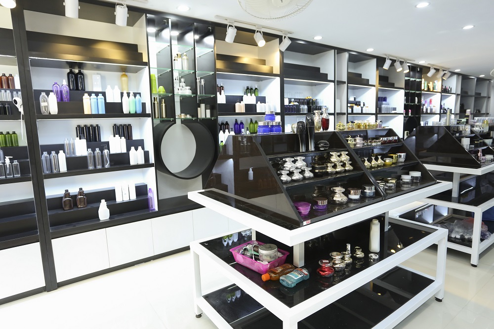 phòng trưng bày chai lọ nhựa pavico