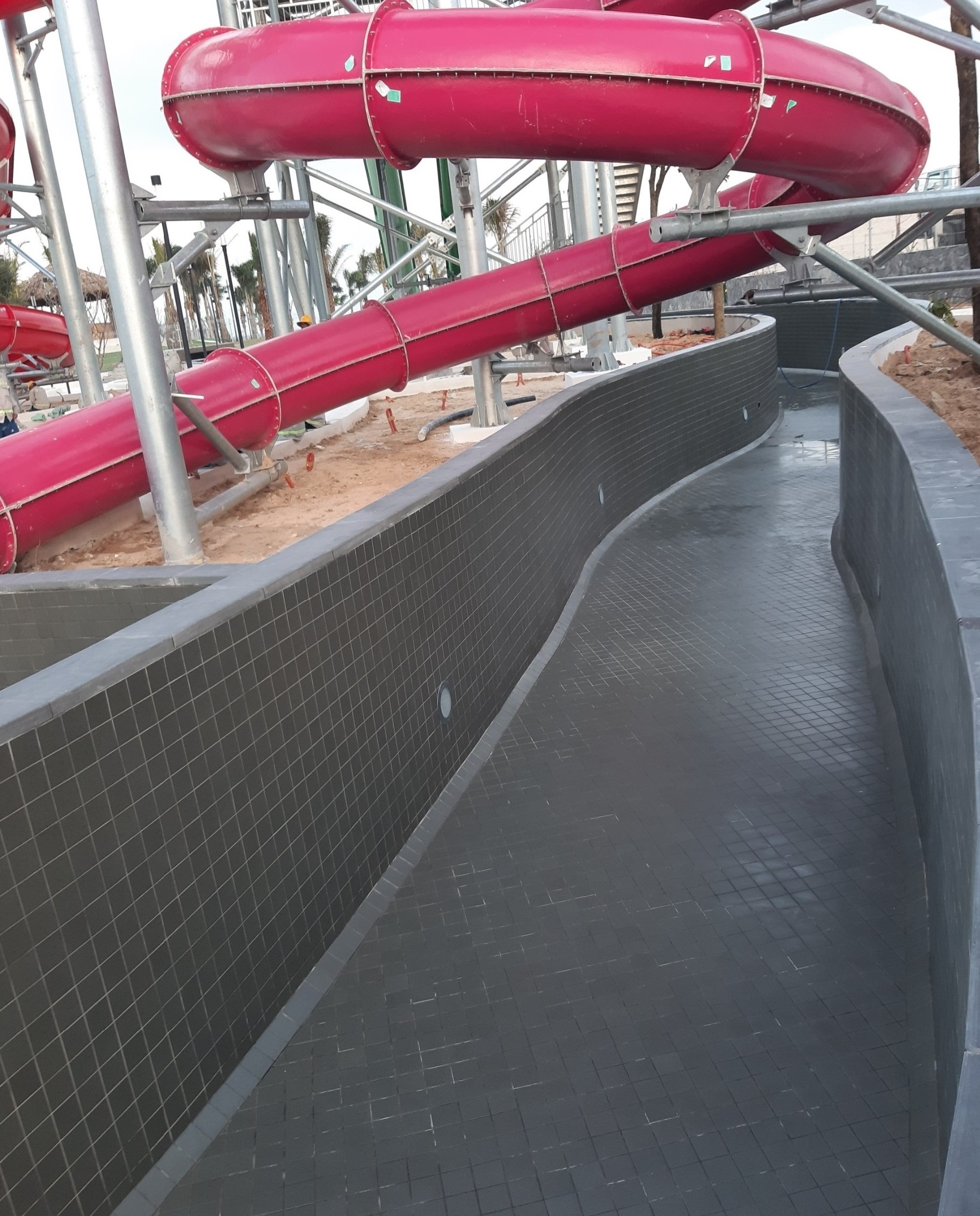 gach mosaic ho boi inax mau xam