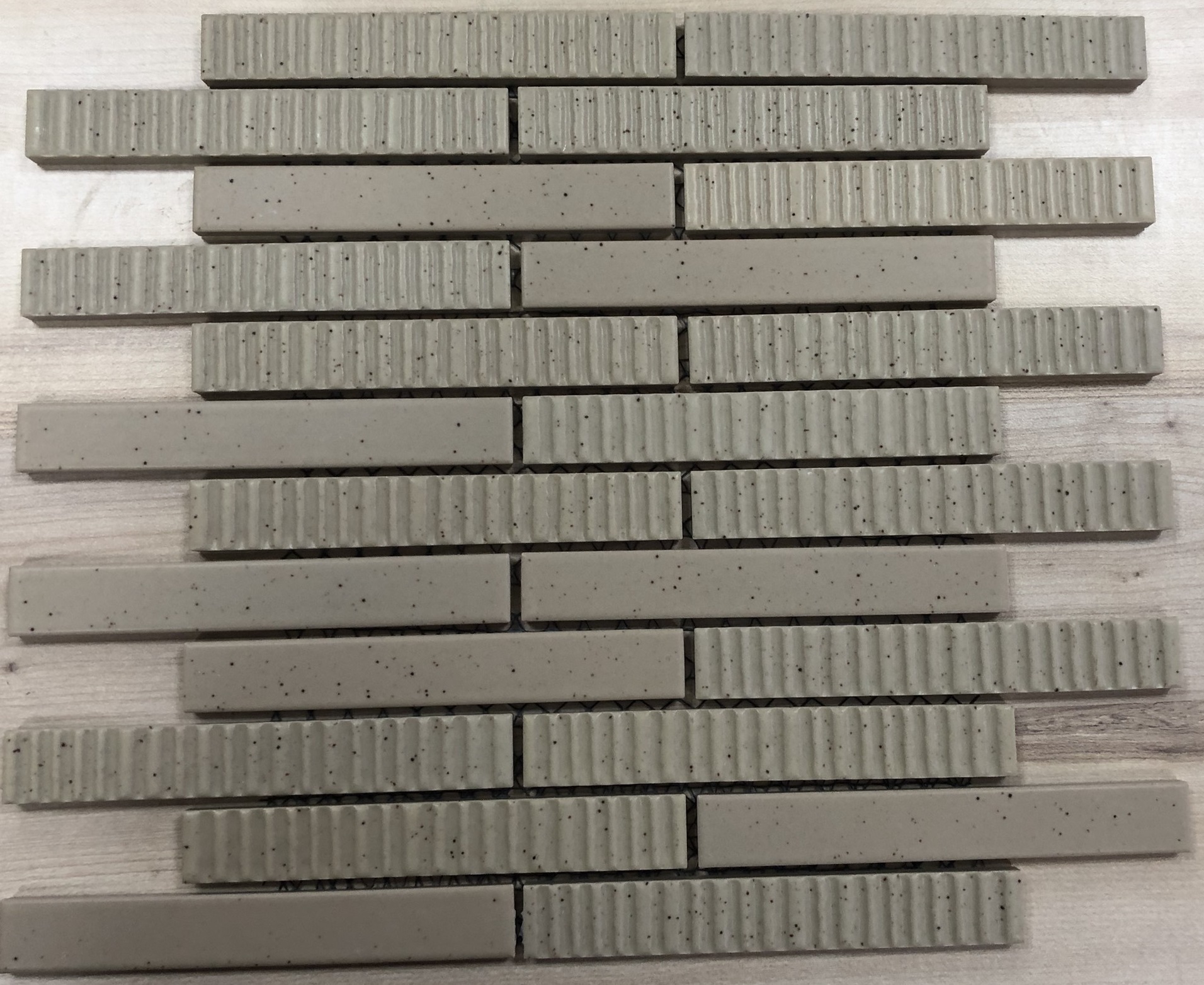 Gach op tuong Inax I-CONCEPT STRIPE BORDER INAX-20BSTB-2
