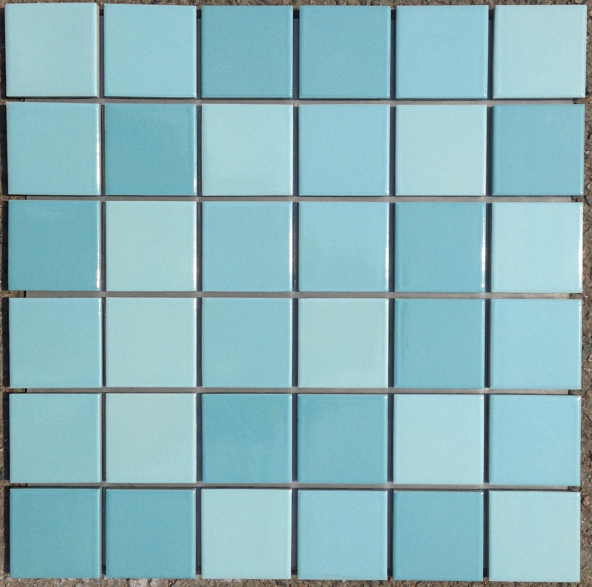 Hinh anh thuc te gach mosaic ho boi inax-47-pol-g1,g2,g3