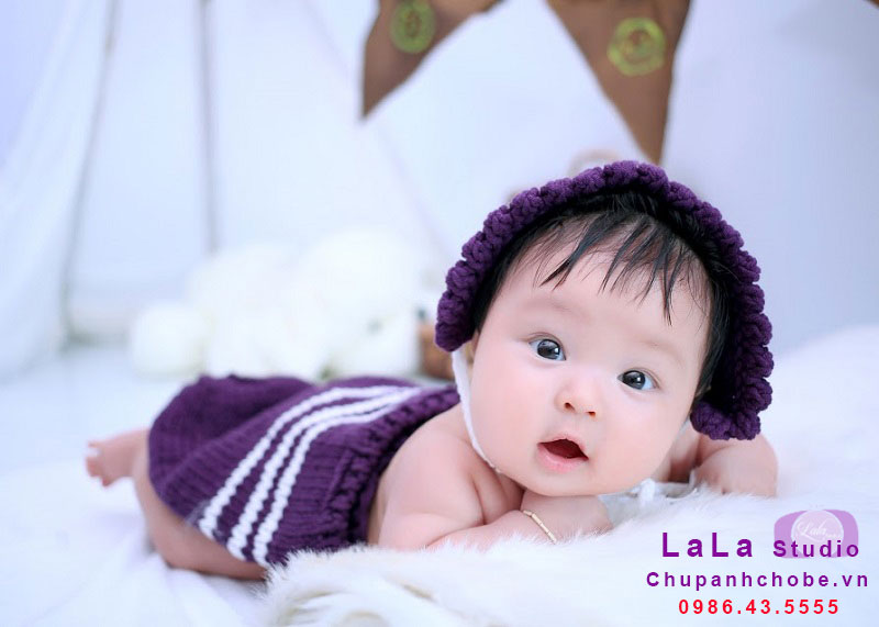 SOCK - KHUYẾN MÃI Gói chụp ảnh cho bé Dịp 30/4 và 1/5 trong 7 ngày