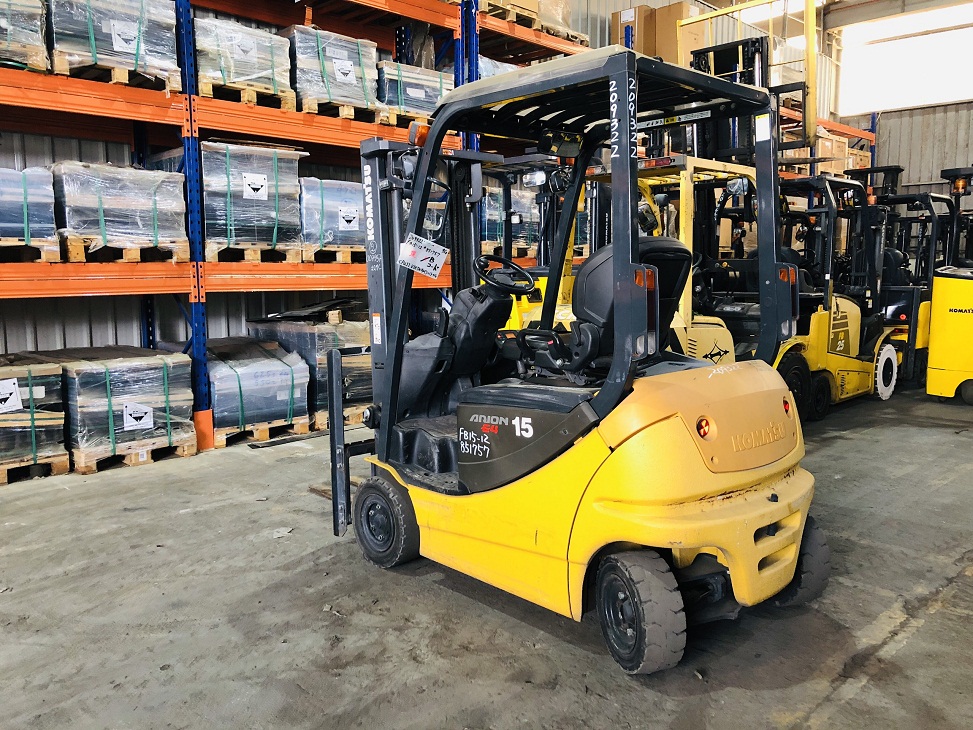 xe nâng điện komatsu 1,5 tấn