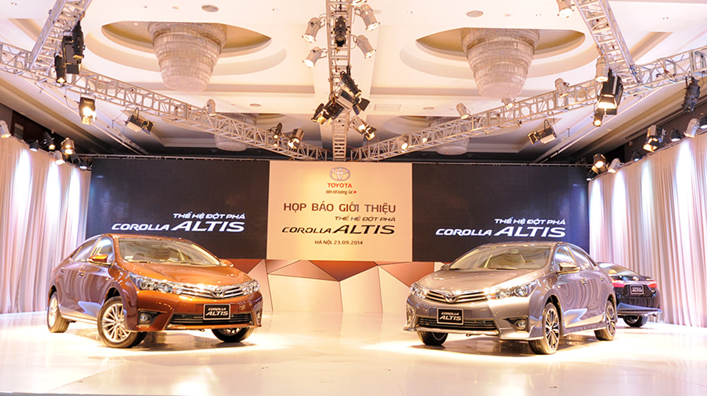 Lễ ra mắt Toyota Corolla Altis 2014 tại Hà Nội Lễ ra mắt Toyota Corolla Altis 2014 tại Hà Nội