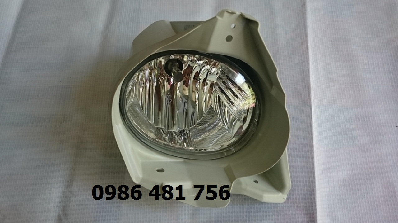 Đèn Gầm Toyota Hilux 2010