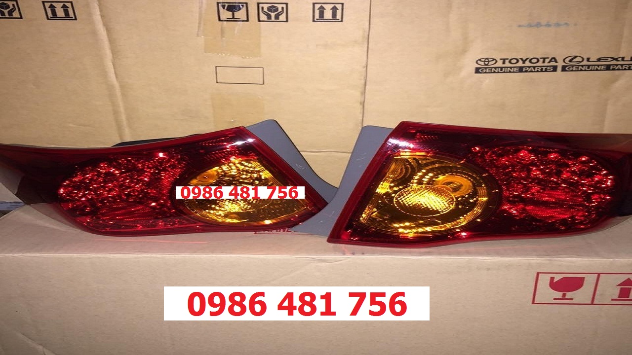Đèn Hậu Toyota Corolla Altis 1.8 2008