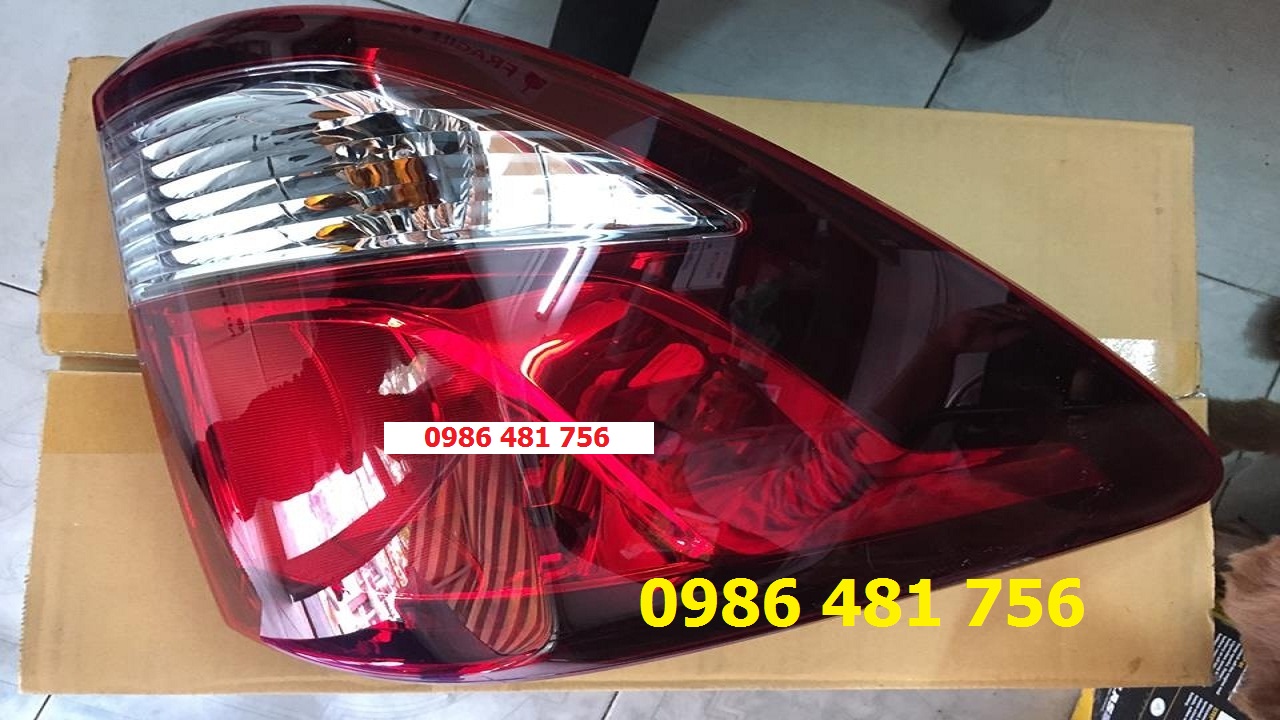 Đèn Hậu Ngoài Mazda BT50 2016