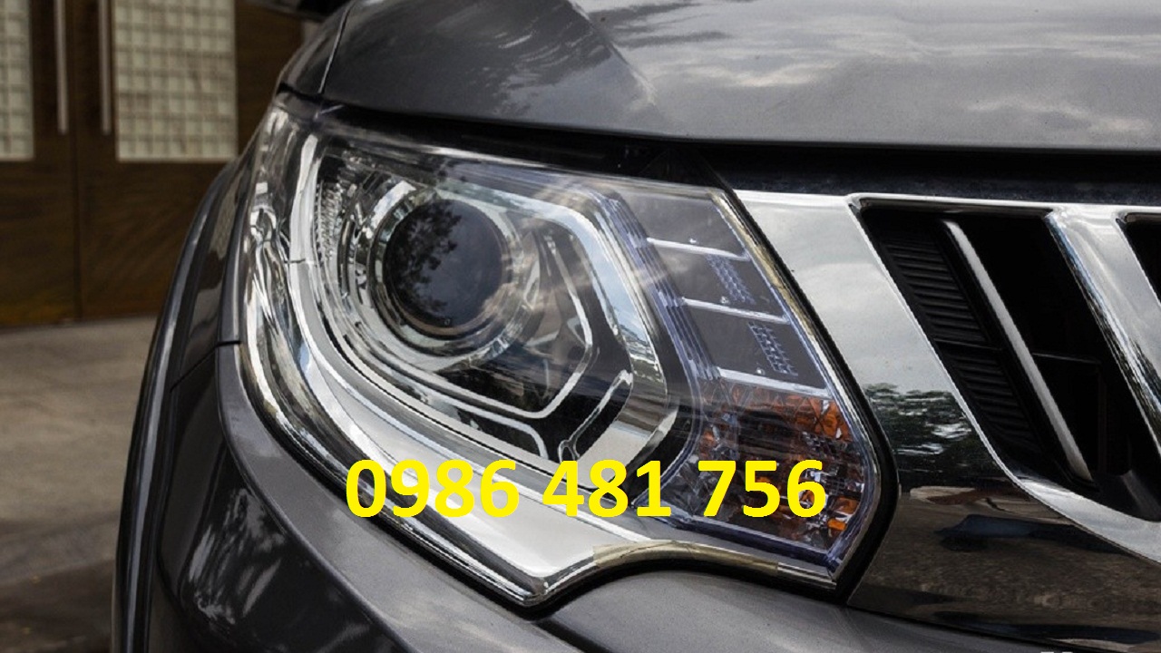 Đèn Pha Mitsubishi Triton 2016