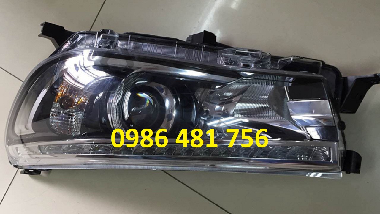 Đèn Pha Toyota Hilux 2016