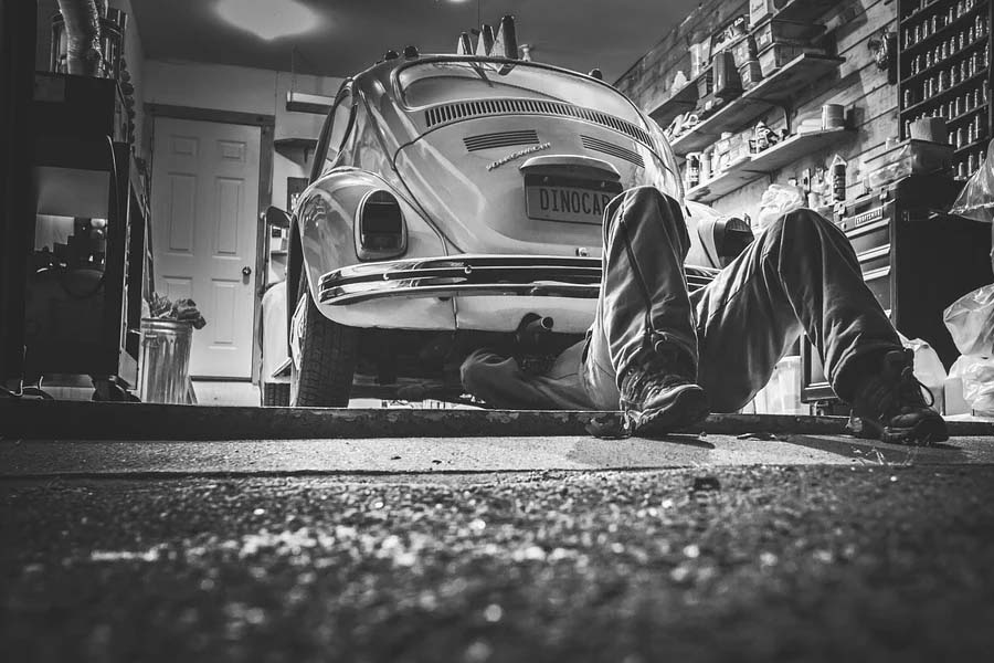 bo-phan-de-hong-tren-xe-o-to-1