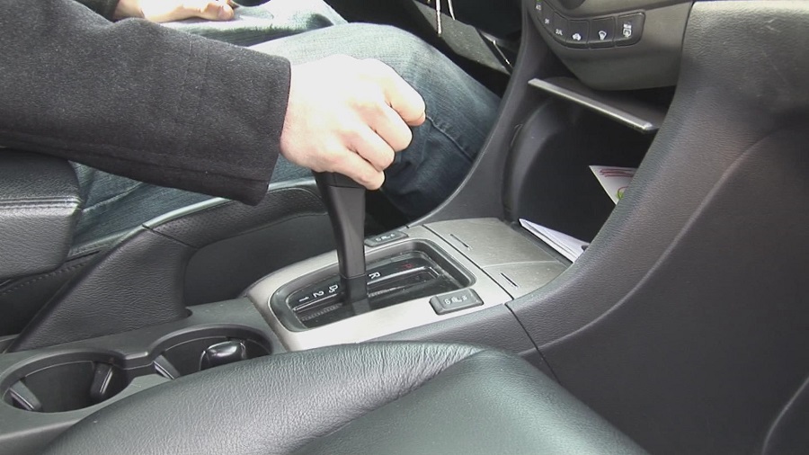 cach-xu-ly-o-to-bi-mat-phanh-4