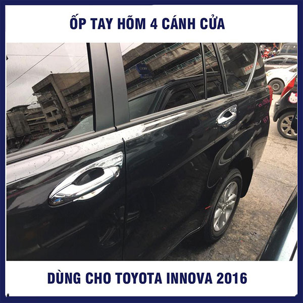ỐP TAY NẮM CÁNH CỬA XE INNOVA