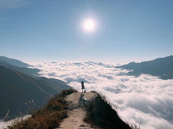 Kinh nghiệm đi săn mây Tà Xùa cần chuẩn bị gì?