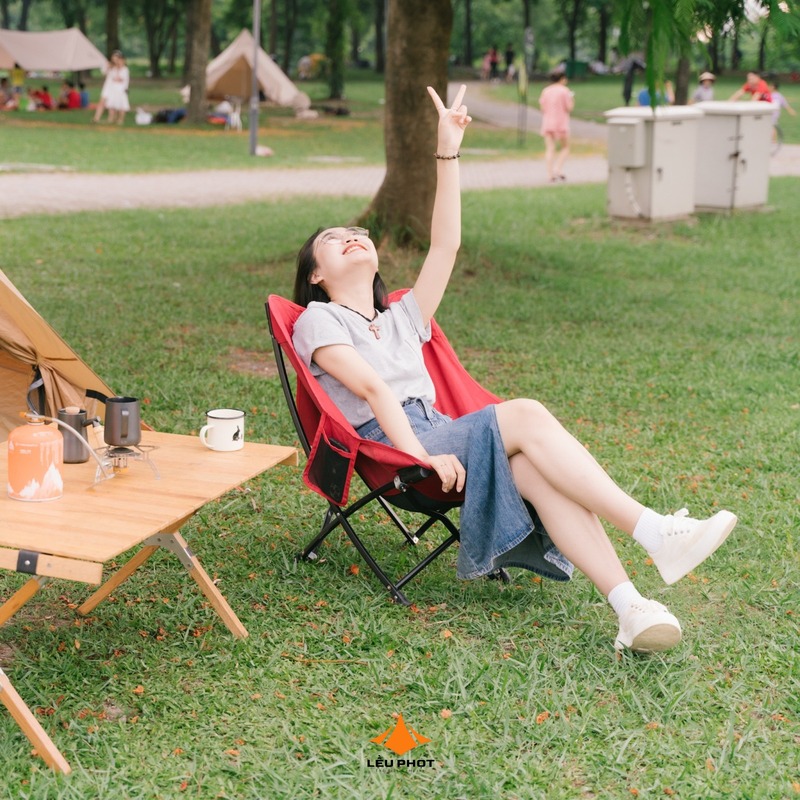 thue-ban-ghe-camping-cho-su-kien-2