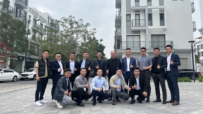 Nhóm KOL Bất động sản chia sẻ, cafe giao lưu