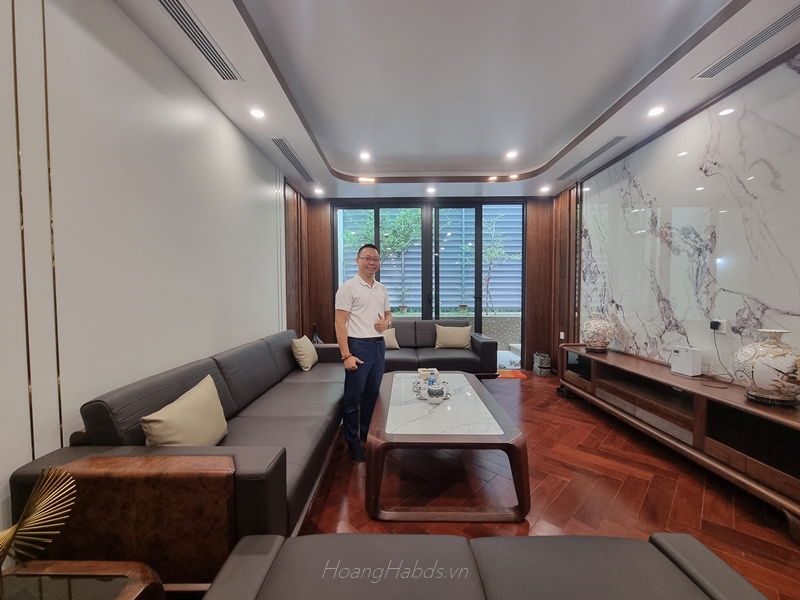 Nghề môi giớ BĐS được gặp gỡ giao lưu với nhiều chủ nhà đại gia hàng nghìn tỷ