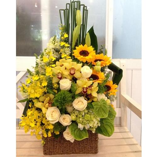 Lẵng hoa chúc mừng sn - Món quà sinh nhật đậm tình yêu thương