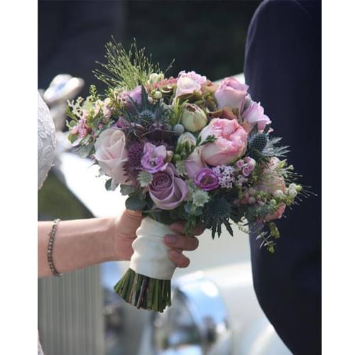  Hoa cô dâu cầm tay - Tôn vinh vẻ đẹp của phái đẹp trong ngày trọng đại 