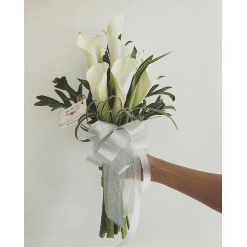  Những mẫu hoa cầm tay đơn giản dành cho cô dâu từ những loài hoa thanh khiết 