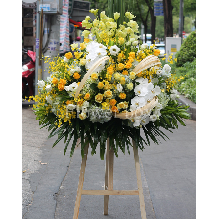 Bạn cần đặt hoa chúc mừng khai trương cửa hàng? Hoa ĐẸP và ĐỘC ĐÁO tại Vườn Hoa Xinh