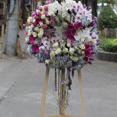  Mẫu hoa "Luyến tiếc" - Vòng hoa chia buồn trong ngày tang lễ - Mẫu hoa trang nghiêm 