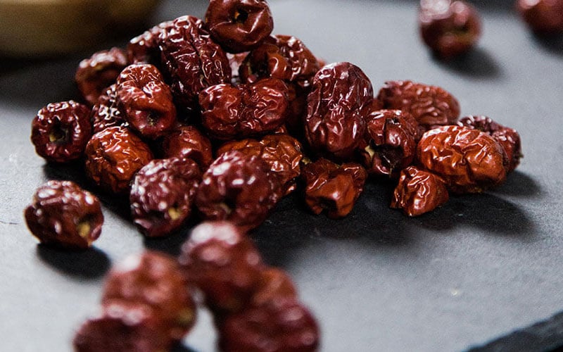 Bài thuốc chữa mất ngủ từ táo đỏ