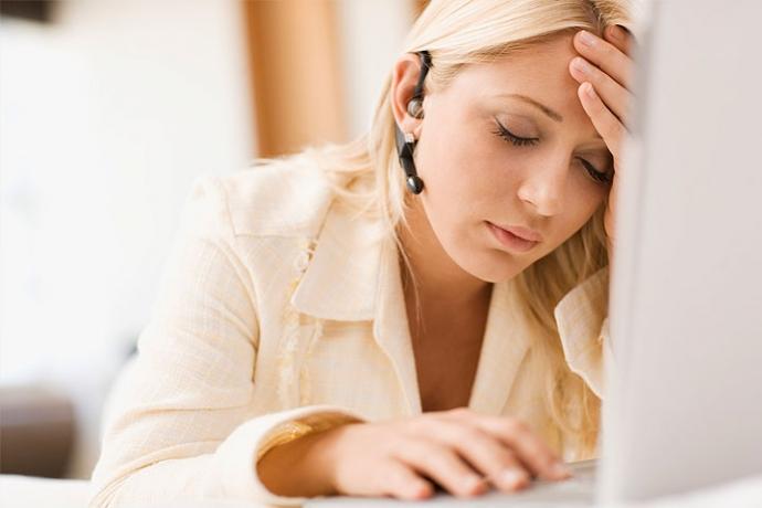 Bệnh hay quên ở người trẻ tuổi là gì và cách khắc phục ra sao