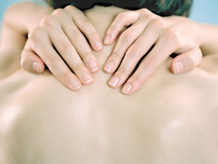 Bị thoái hóa đốt sống cổ nên làm gì tốt cho bệnh