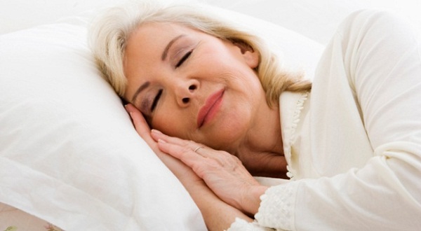 Cách điều trị bệnh mất trí nhớ ở người già an toàn hiệu quả