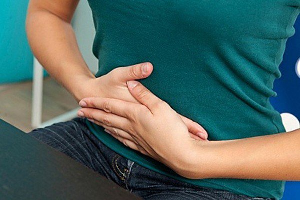 Làm gì khi bị viêm đường tiết niệu