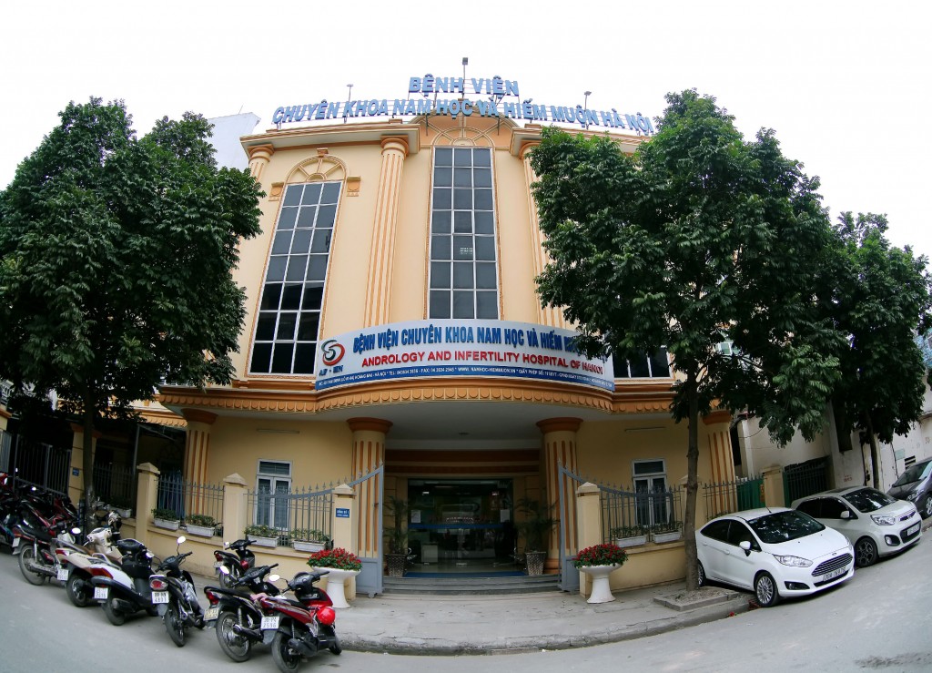 Tinh trùng có màu vàng phải làm sao