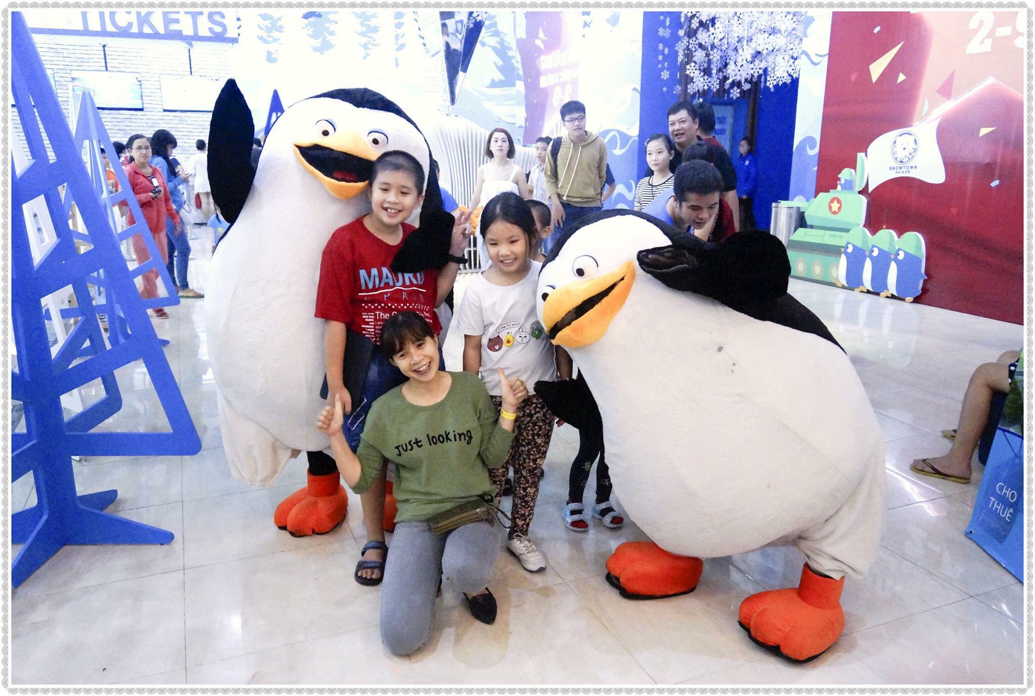 Mascot chim cánh cụt