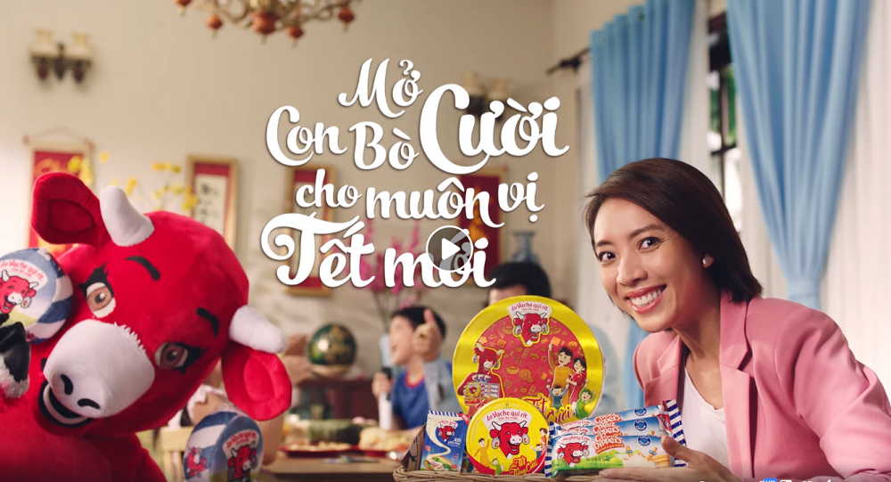 Mascot con bò cười