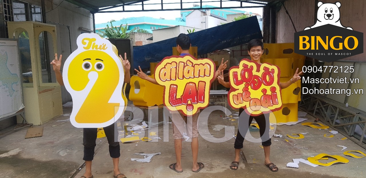 Mô Hình Quảng Cáo Người Mac