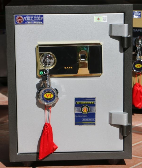 Đổi mật khẩu két sắt Việt Tiệp với khóa vân tay