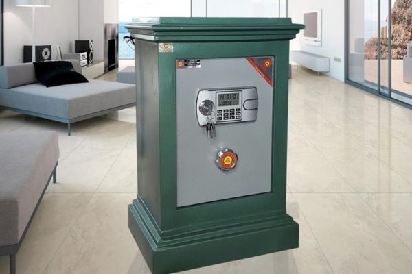 Có nên đặt két sắt đối diện gương? Tránh đặt két sắt đối diện gương hoặc dưới bàn trang điểm để hợp phong thủy