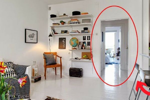 Không đặt két sắt đối diện cửa hoặc gần cửa ra vào