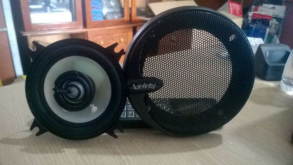 Loa ô tô Infinity 452i